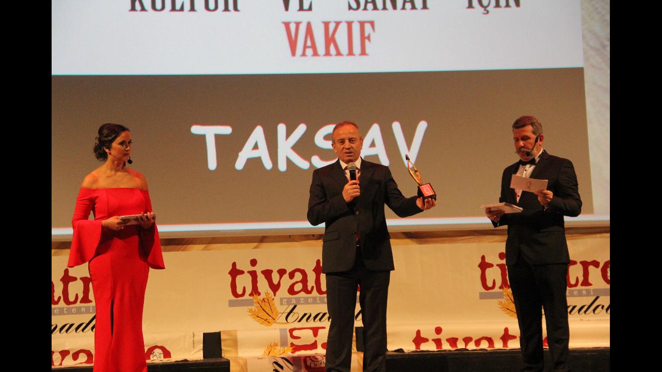  En İyi Tiyatro Festivali Ödülü TAKSAV'ın